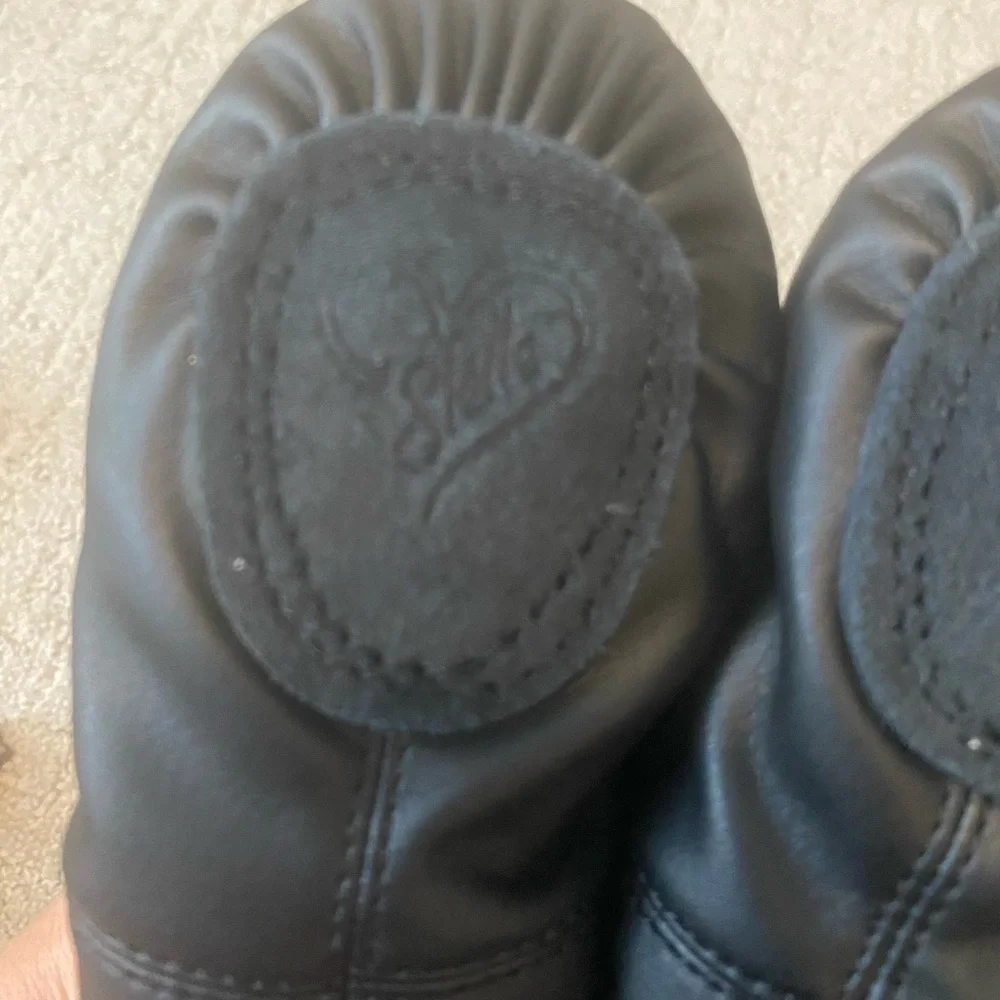 NEW Black Split Sole Ballet Slippers Shoes Size 8 Cushioned Sole Dance Jazz